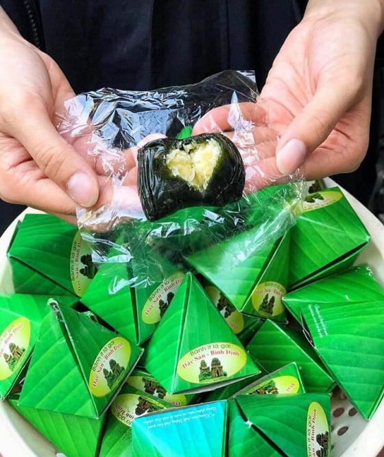 Bánh ít lá gai Bình Định 